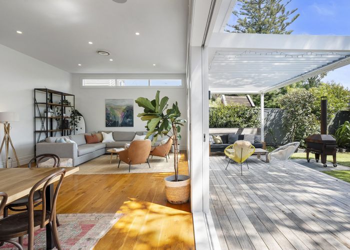  at 1 Violet Street, Mount Albert, Auckland