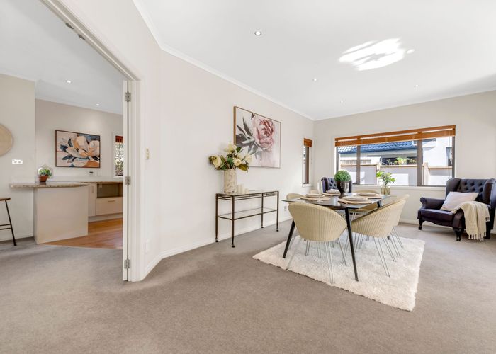  at 7 Kingsgate Place, Dannemora, Auckland