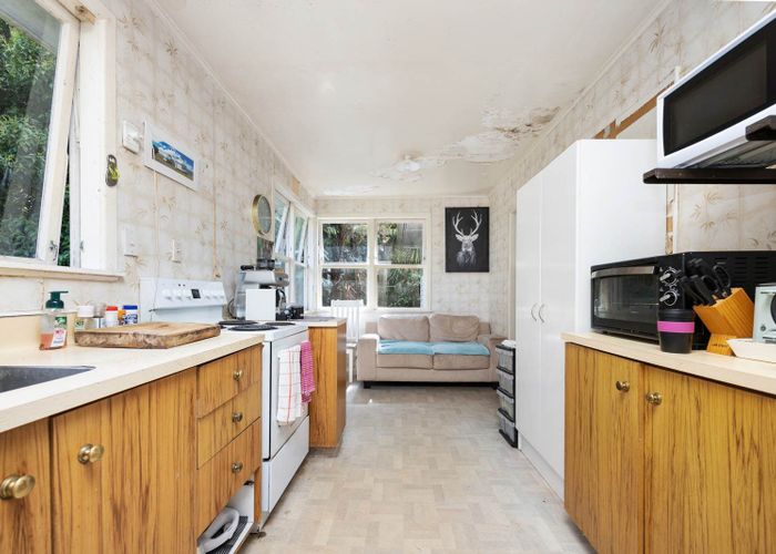  at 1 Rondorlyn Place, Manurewa, Manukau City, Auckland