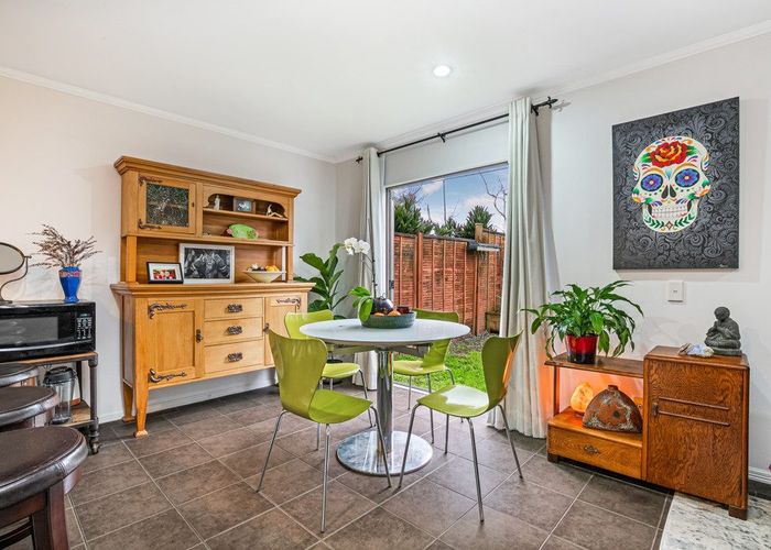  at 18O Hudson Street, Ellerslie, Auckland