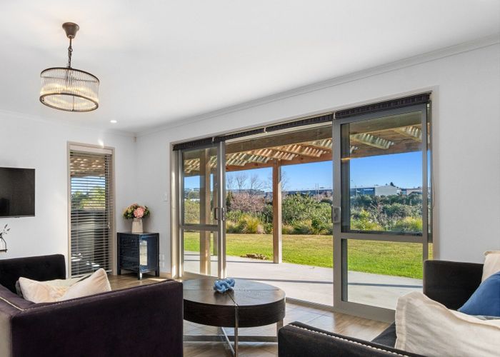  at 42 Double Bay Road, Pyes Pa, Tauranga, Bay Of Plenty