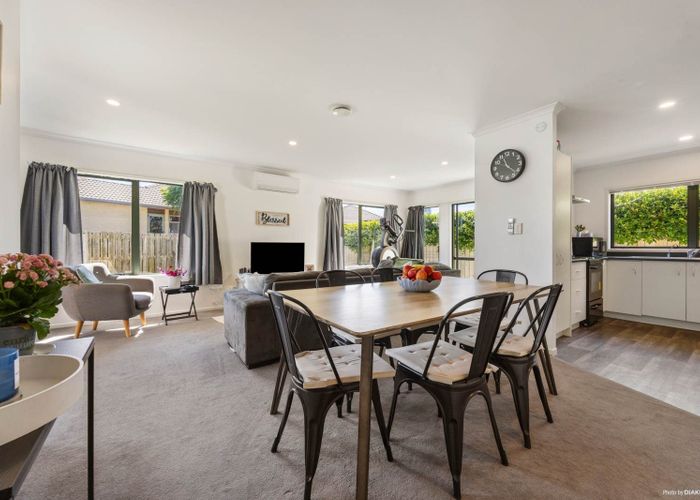  at 2 Francis Skinner, Orewa, Rodney, Auckland