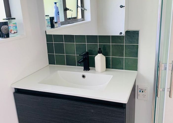  at 2 Dakota Avenue, Beach Haven, North Shore City, Auckland