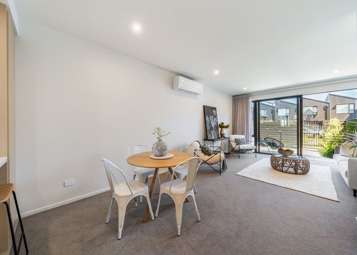  at 17B Cuba Street, Petone, Lower Hutt, Wellington