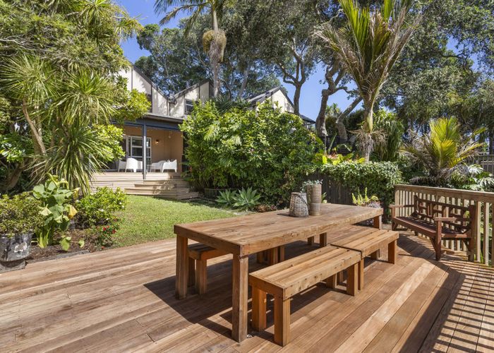  at 1/7A Seaside Avenue, Waterview, Auckland