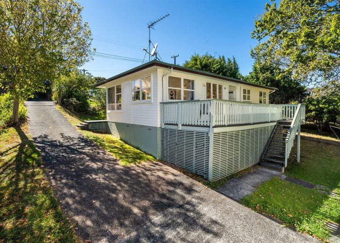 at 132 Lancaster Road, Beach Haven, Auckland
