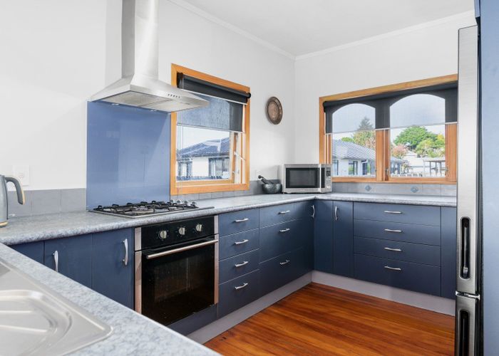  at 19 Bolmuir Road, Forest Lake, Hamilton