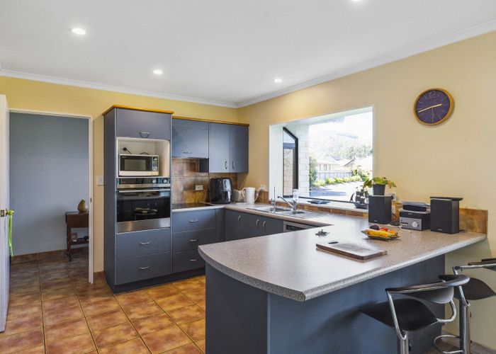  at 47 Lorna Irene Drive, Raumati South, Paraparaumu