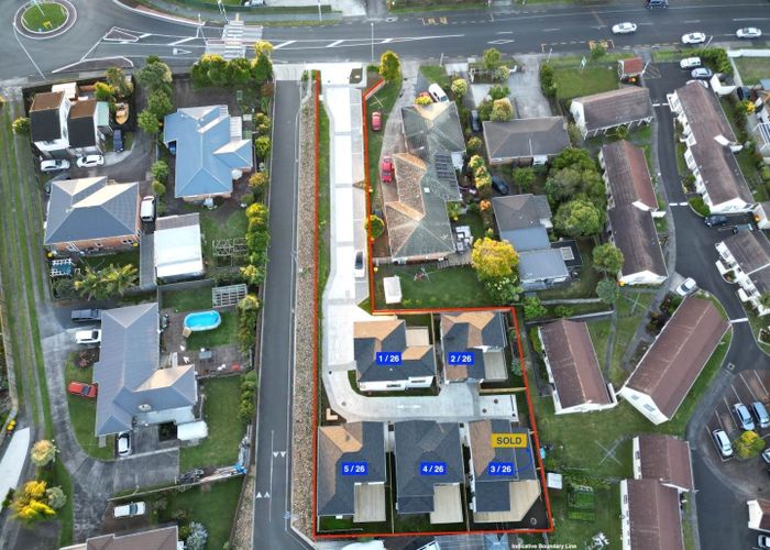  at 4/26 Botany Road, Howick, Manukau City, Auckland