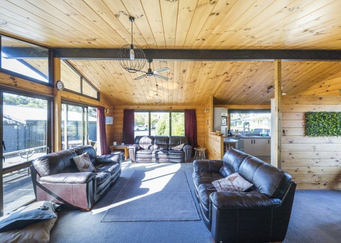  at 25 Lane Place, Awapuni, Palmerston North