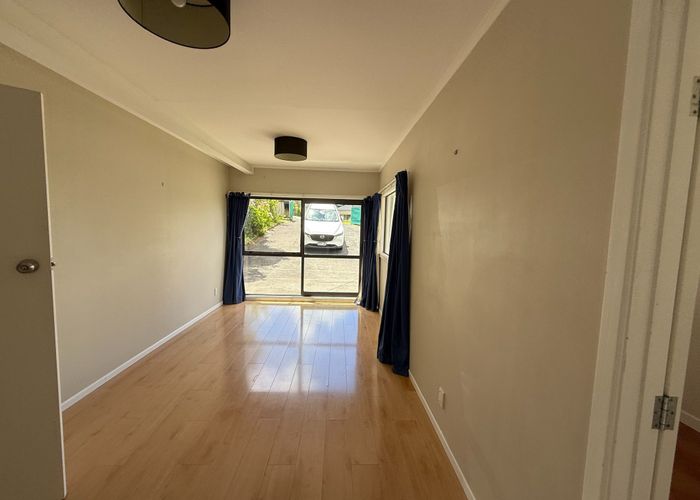  at 15 Limmer Place, Browns Bay, North Shore City, Auckland