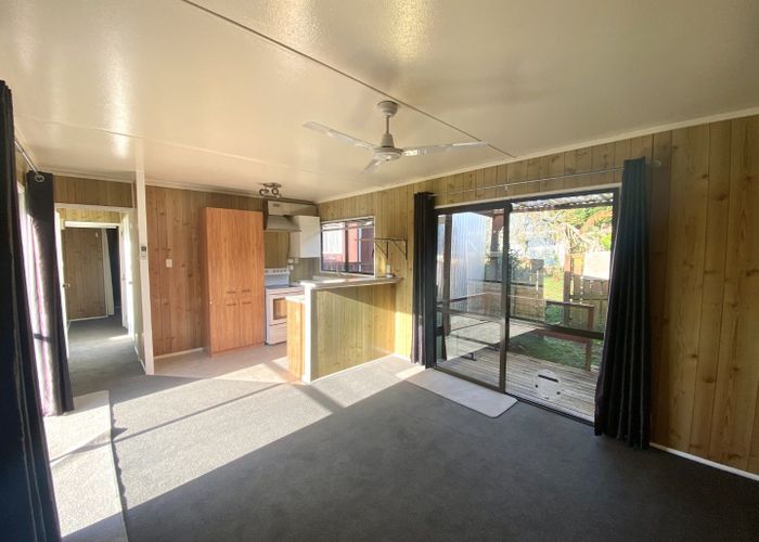  at 14 Woodman Place, West Harbour, Auckland