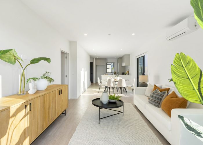  at 15 Pohorama Lane, Conifer Grove, Papakura, Auckland