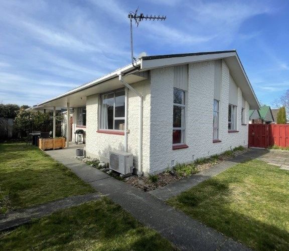  at 52 Royal Park Drive, Parklands, Christchurch City, Canterbury