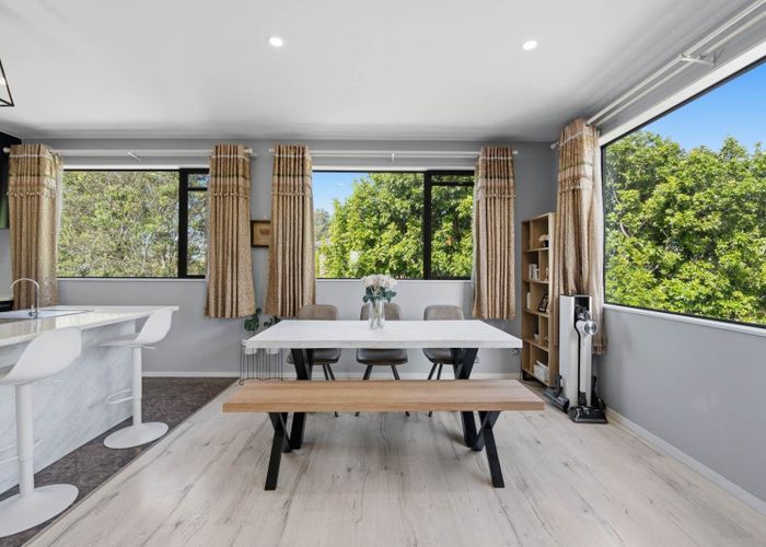  at 11A Ludlow Terrace, Totara Vale, North Shore City, Auckland