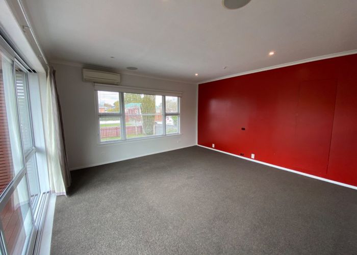  at 69 Liverton Cres, Bishopdale, Christchurch City, Canterbury