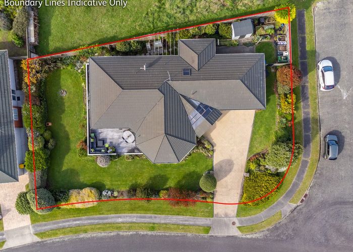 at 11 Barrett Drive, Waikanae Beach, Waikanae