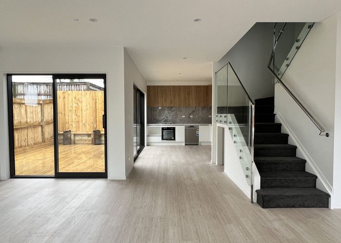  at 105A Bond Cr, Forrest Hill, North Shore City, Auckland