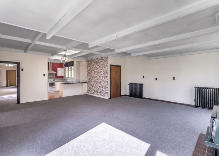  at 525 North Road, Anderson Park