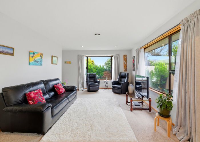  at 4A Grassmere Street, Papanui, Christchurch City, Canterbury