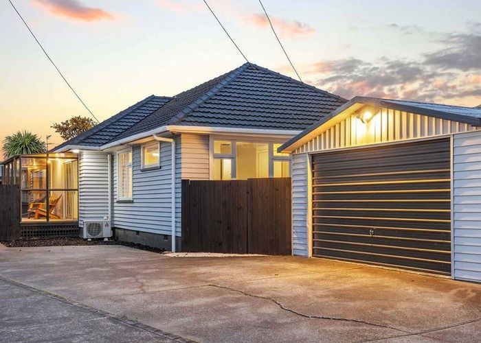  at 61 Dunedin Street, Redwood, Christchurch