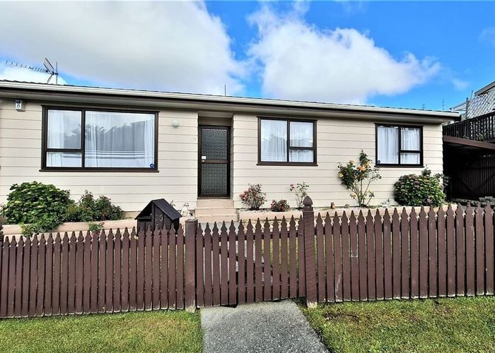  at 33 Nassau Avenue, Grenada North, Wellington