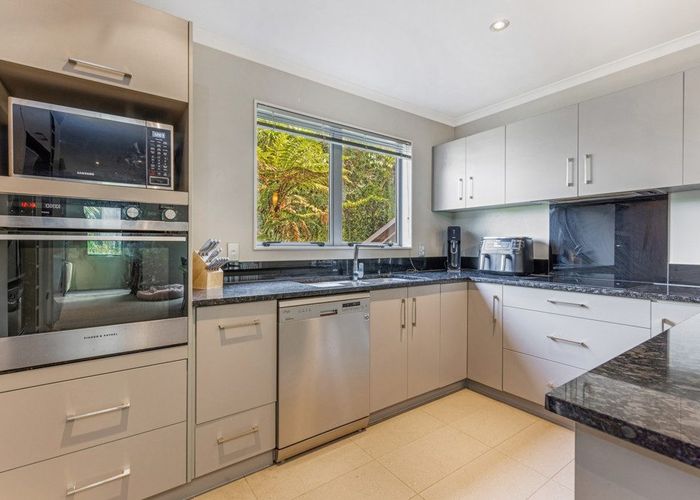  at 3A Dell Way, Bucklands Beach, Auckland