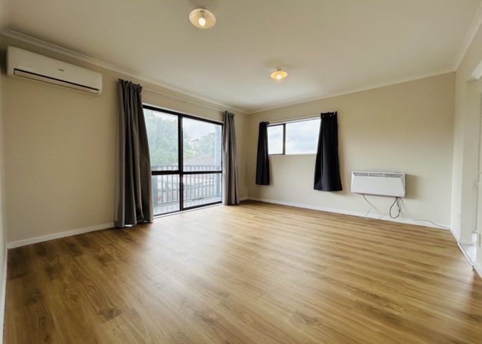  at 54A Pinedale Place, Henderson, Waitakere City, Auckland