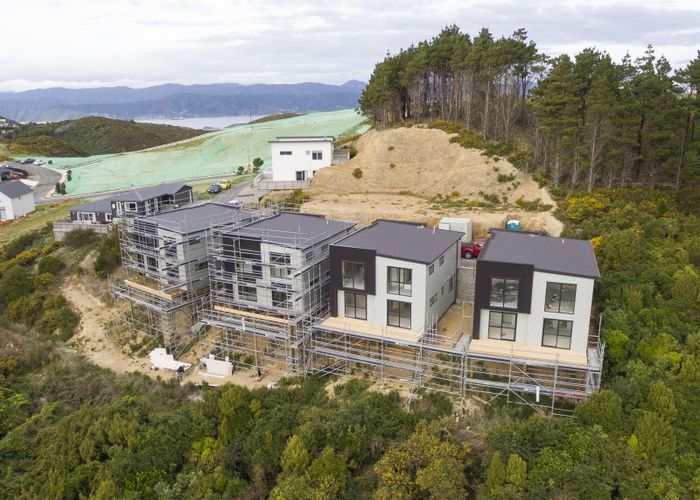  at 9 Spitfire Place, Newlands, Wellington