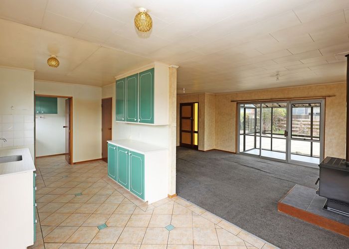  at 9 Charles Street, Weston, Oamaru