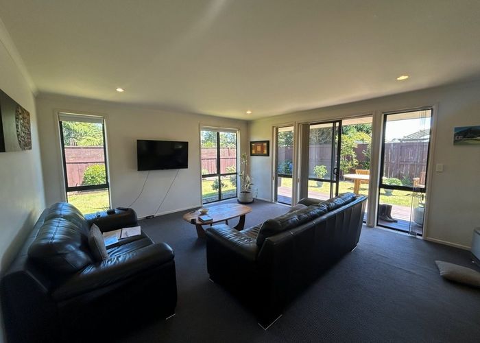  at 25 Parkwood Place, Papamoa Beach, Tauranga, Bay Of Plenty