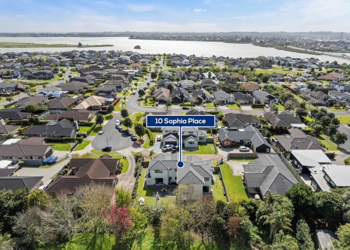  at 10 Sophia Place, Karaka, Papakura