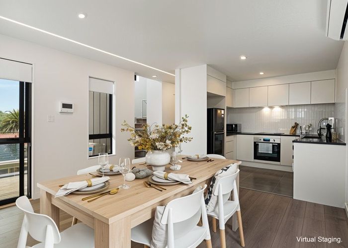  at 2/49 Northboro Road, Belmont, North Shore City, Auckland