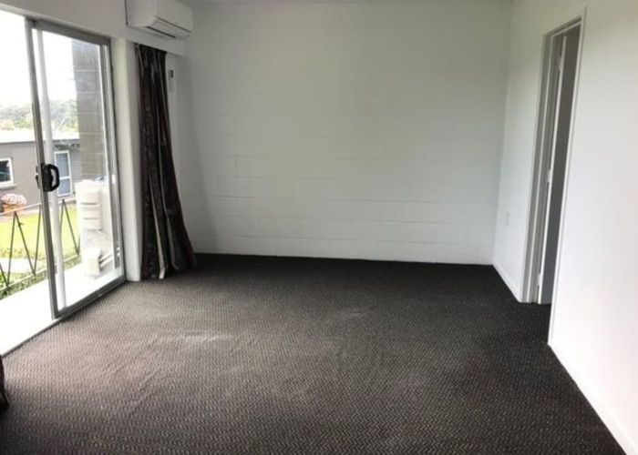  at 1/141 Birkdale Road, Birkdale, North Shore City, Auckland