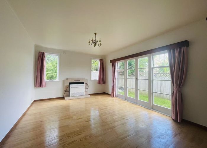  at 70 Lake Road, Northcote, North Shore City, Auckland