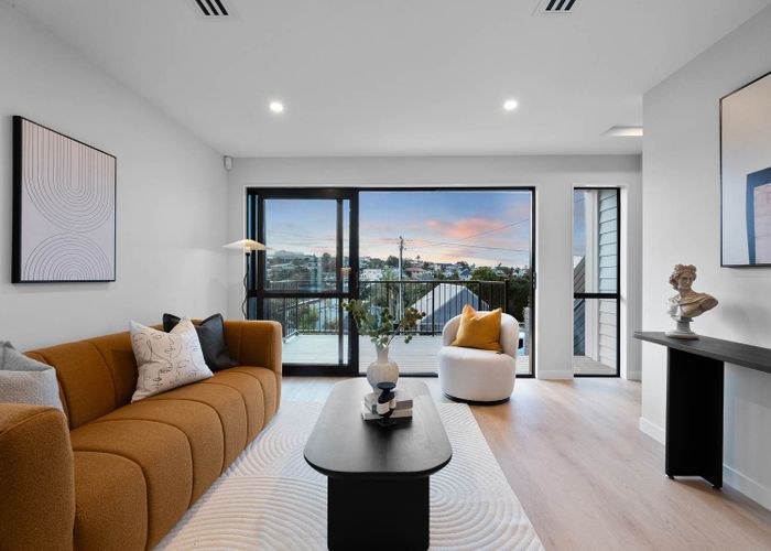  at 5/32 Beulah Avenue, Rothesay Bay, North Shore City, Auckland