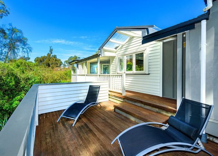  at 2 Zephyr Terrace, Governors Bay, Banks Peninsula, Canterbury