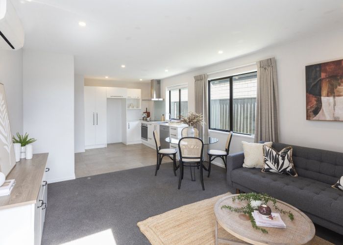  at 5 Piripiri Place, Broomfield, Christchurch