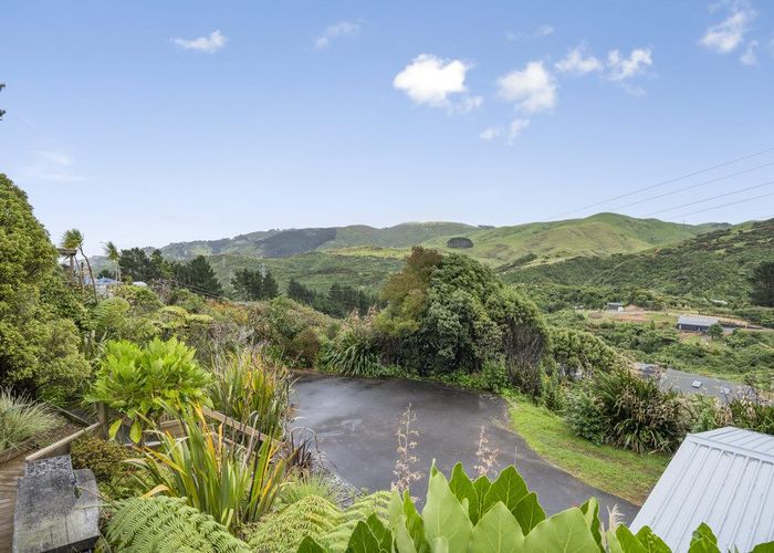  at 34 Kaitangata Crescent, Kelson, Lower Hutt