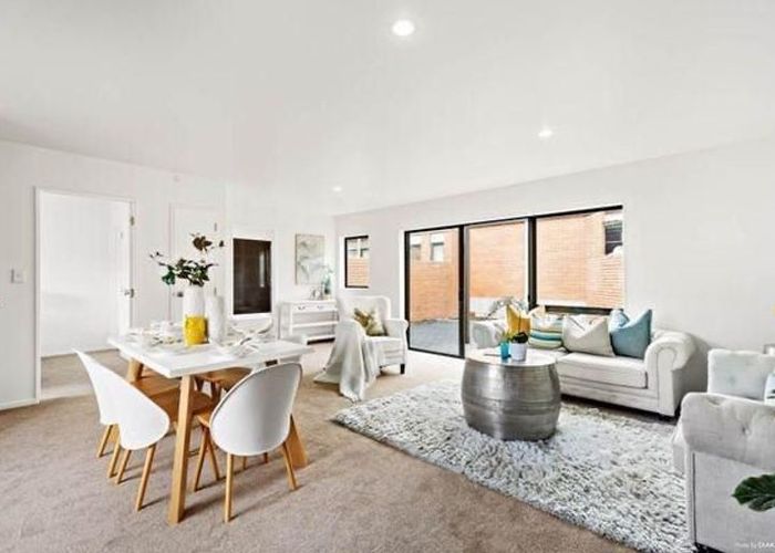  at 5/1 Melview Place, New Lynn, Waitakere City, Auckland