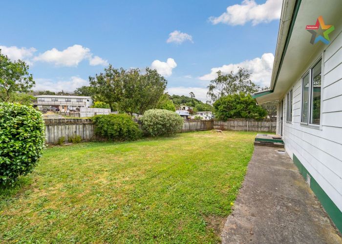  at 3 Moonstone Grove, Birchville, Upper Hutt