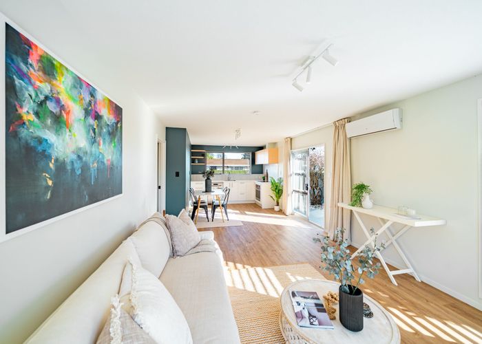  at 18 Sawtell Place, Northcote, Christchurch City, Canterbury