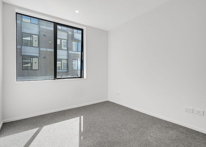  at 3 Rauemi Way, Te Atatu South, Waitakere City, Auckland