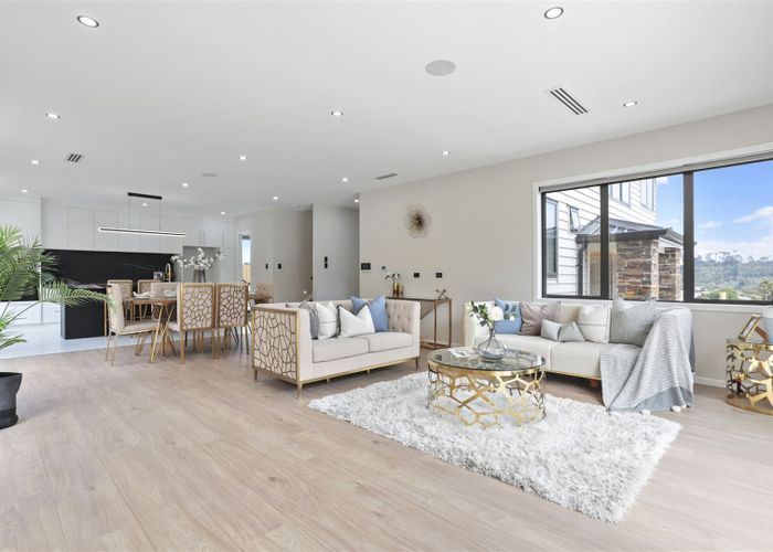  at 21 Cirrus Way, Ranui, Auckland