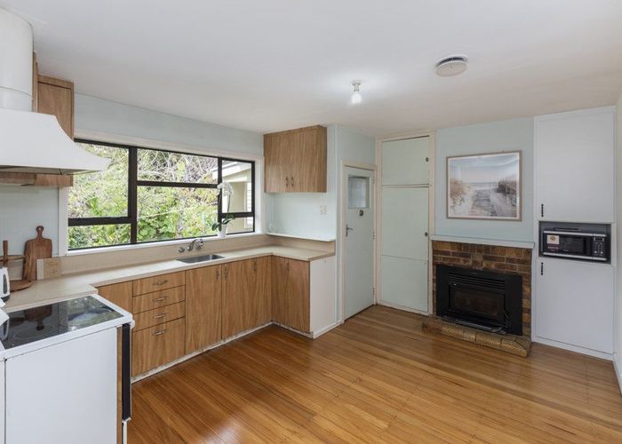  at 13 Bond Street, Waltham, Christchurch