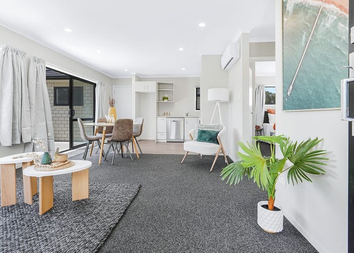  at 1/5 Mahana Road, St Andrews, Hamilton