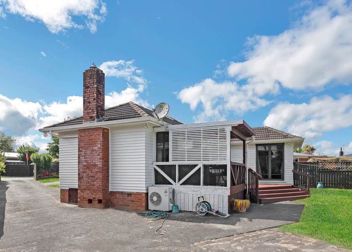  at 16 Bruce Place, Papatoetoe, Manukau City, Auckland