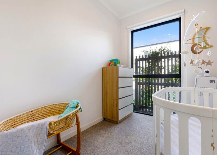  at 2/3 Genevieve Lane, Hobsonville, Waitakere City, Auckland