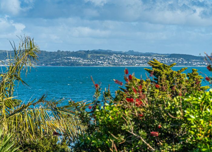  at 6 Mcmillan Road, Ōmiha, Waiheke Island