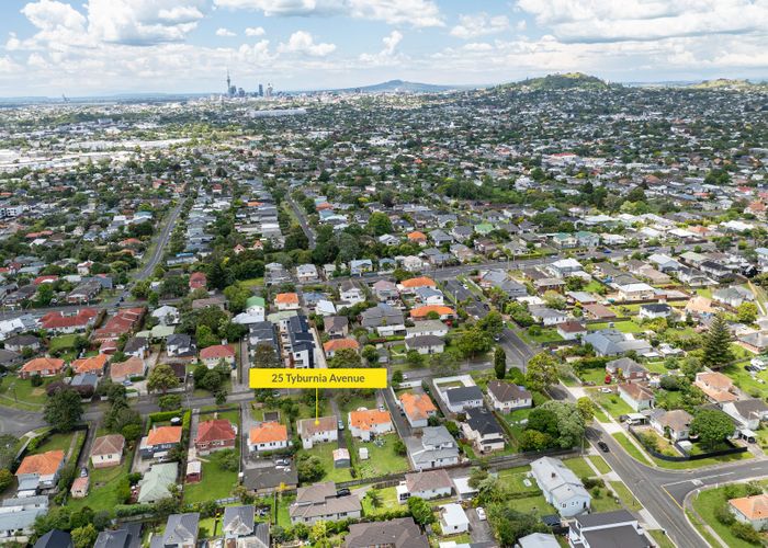  at 25 Tyburnia Avenue, Mount Albert, Auckland